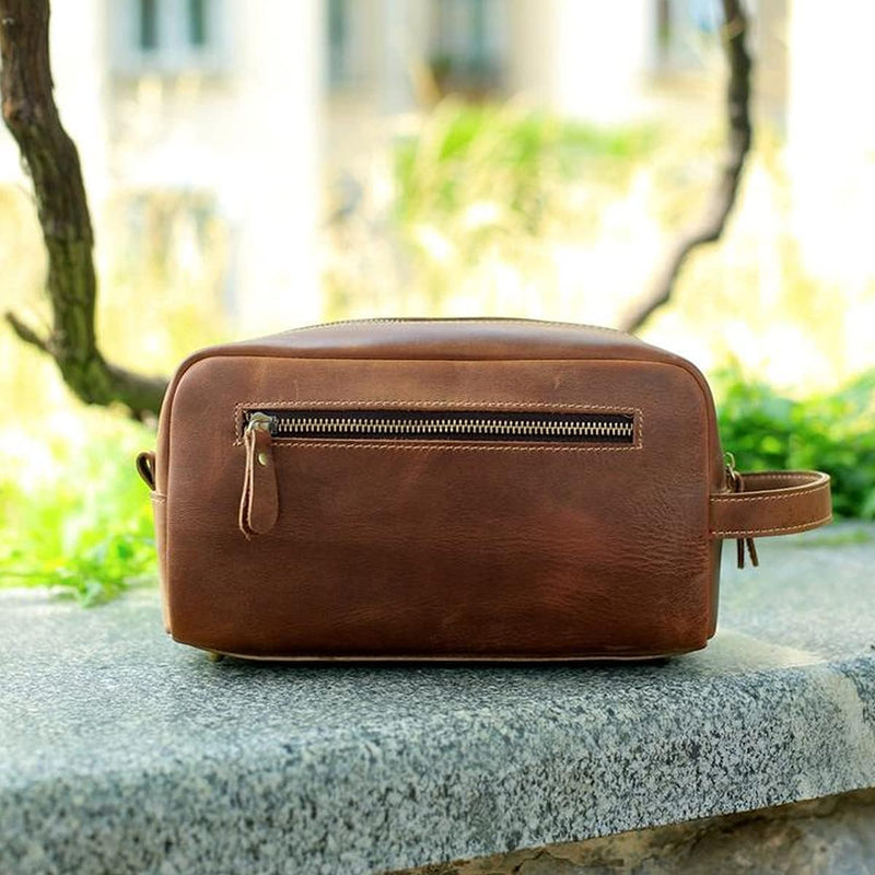Toiletry Bag for Men or Women, Full Grain Leather Handcrafted Dopp Kit, Vintage Travel Leather Toiletry Travel Pouch, Large Cosmetic Bathroom Travel Shaving Bag, Fully Lined with Cotton Fabric Medium Brown