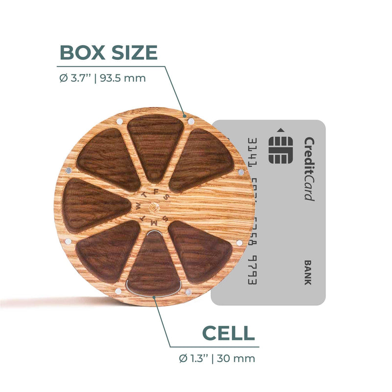 Makety Wooden Weekly Pill Organizer - 7 Day Round Pill Box with Magnetic Lid, Compact Travel Medicine Holder - Natural Oak Wood M
