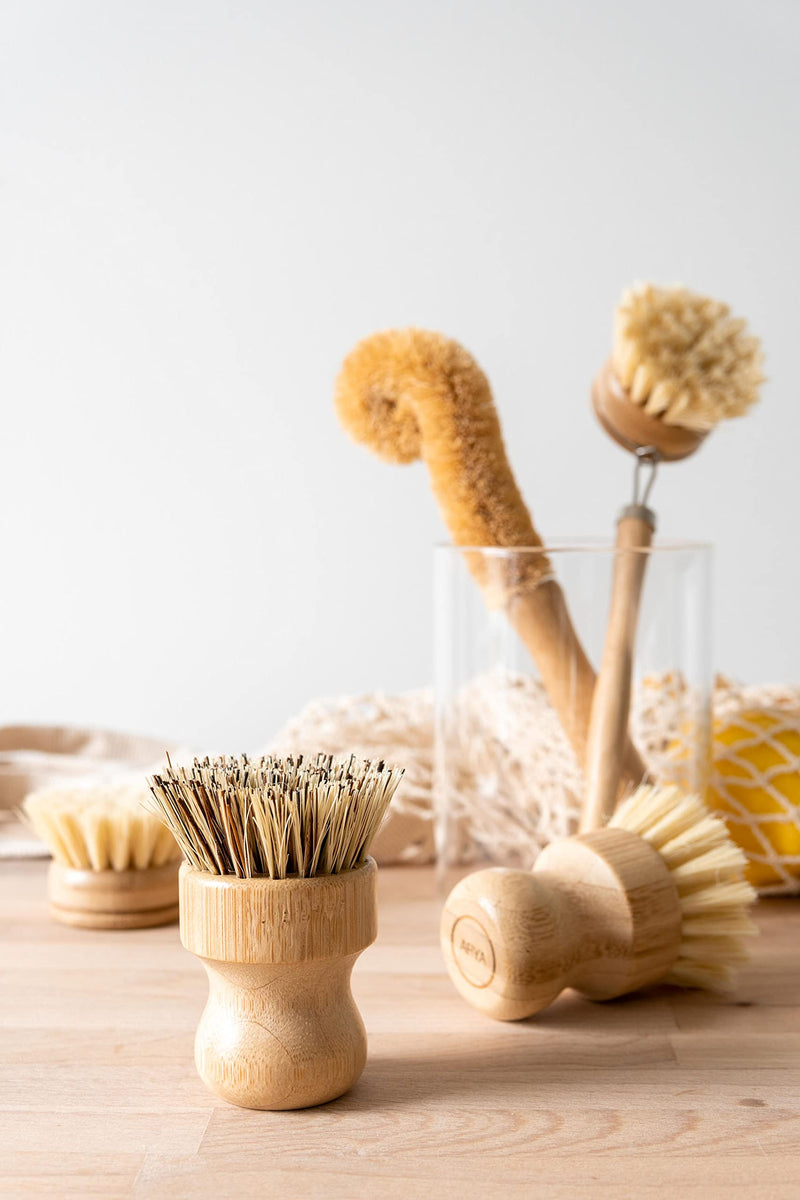 [Australia] - ARYA. Wooden Dish Brush Set | 4 Kitchen Washing Up Brushes & One Replacement Head | Bamboo & Natural Fibers | Eco Friendly Wooden Pot Brush Scourer Scrubber Sponge Alternative 