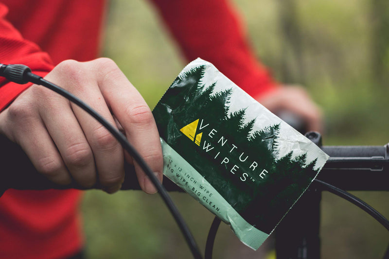 [Australia] - Venture Wipes Tea Tree Oil Body Wipes - Adventure Wipes for Adults - Biodegradable Cleansing Wipes with Aloe and Vitamin E - Camping Essentials - Individually Wrapped Body Wipes - 25 Count Bag 