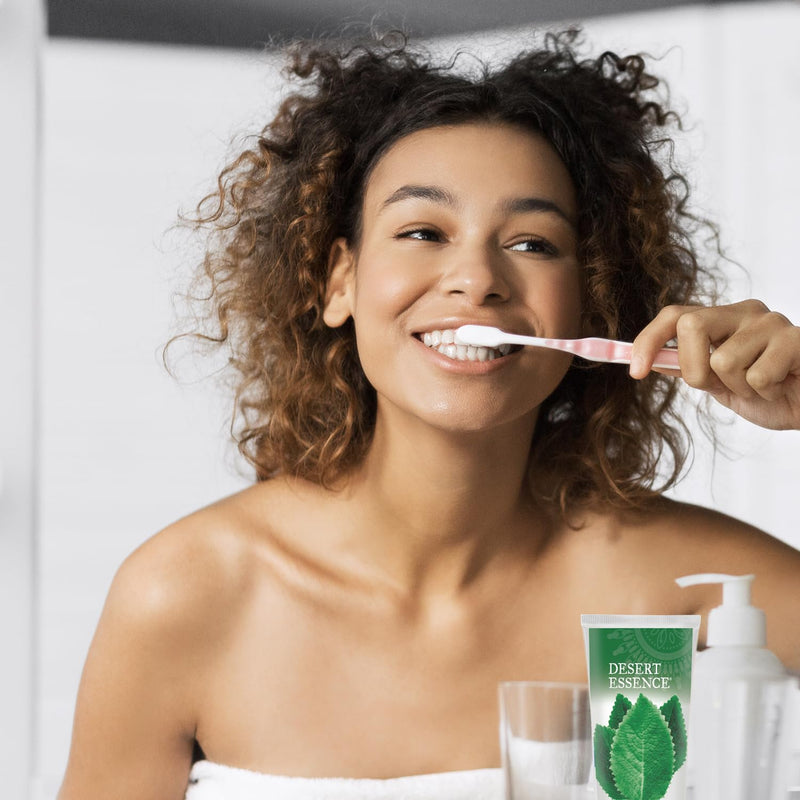[Australia] - Desert Essence Tea Tree Oil Whitening Plus Toothpaste - Peppermint - 6.25 Oz - Antiseptic Tea Tree Oil - Zinc Citrate - Baking Soda - Freshens Breath - Reduced Plaque - Fluoride Free 