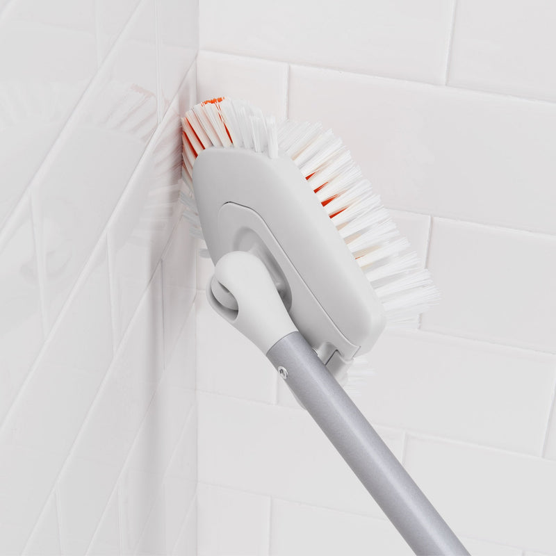 OXO Good Grips Extendable Tub & Tile Brush,Orange