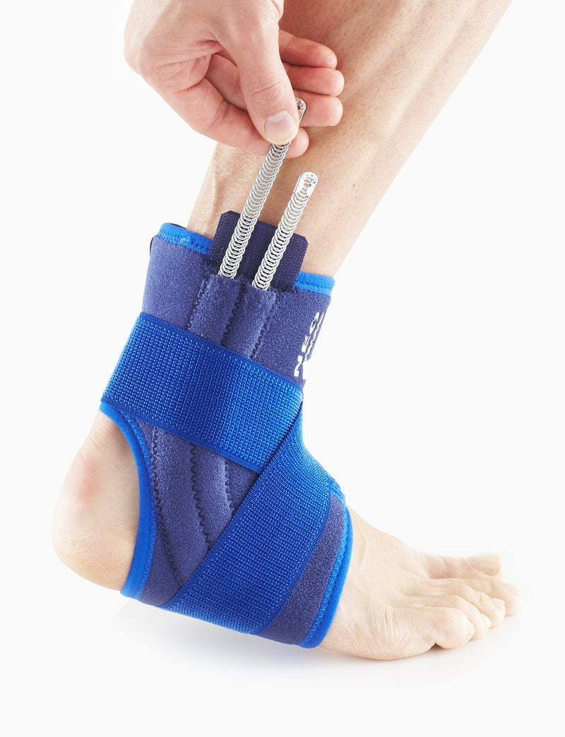[Australia] - Neo-G Ankle Support, Stabilized Support with Figure of 8 Strap – Support for Arthritis Relief, Joint Pain, Ankle Injuries, Sprains – Adjustable Compression – Class 1 Medical Grade – Unisex – Blue 