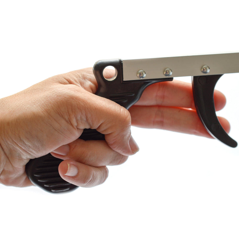[Australia] - Cubii Health Reacher, Standard 32", Grabber Reacher Tool, Lightweight Trash Picker Grabber & Garden Nabber, Handy Aluminum Picker Up Tool & Reaching Claw, Reaching Assist & Dressing Tool, Pack of 2 