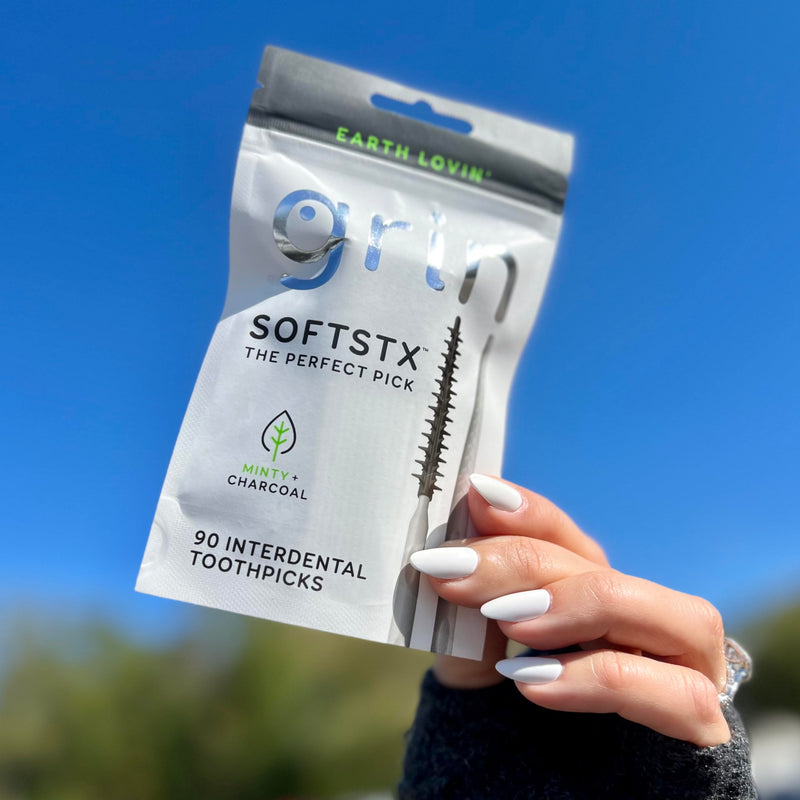 [Australia] - Grin Charcoal Infused Softstx, Gentle Dental Picks, 90 Count, Soft Flexible Bristles, Textured Plaque Removing Toothpick, Minty Flavor, for Between Teeth, Refillable Hygienic Case 90 Count (Pack of 1) 