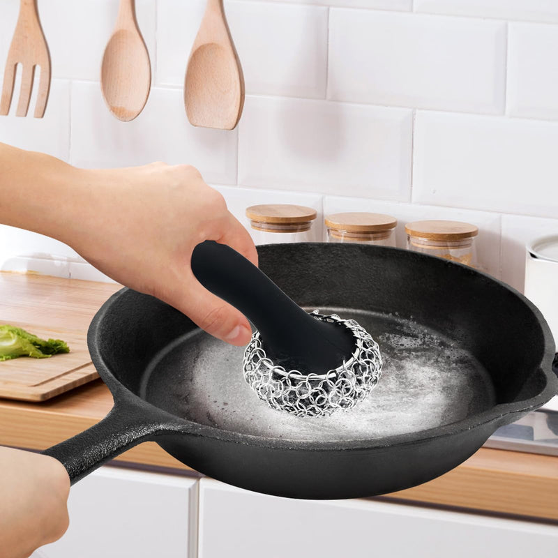 [Australia] - Cast Iron Scrubber with Long Handle | 316 Cast Iron Cleaner Chainmail Scrubber for Cast Iron Pan Skillet Cleaner - Dish Scouring Pad Dishwasher Safe Cleaning Kit (Black, 1 Scrubber + 1 Scraper) Black, 1 Scrubber + 1 Scraper 