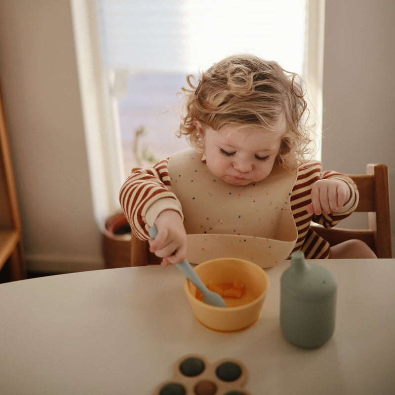 [Australia] - mushie Silicone Baby Feeding Spoons | 2 Pack (Cambridge Blue/Shifting Sand) (Cambridge Blue/Shifting Sand) 