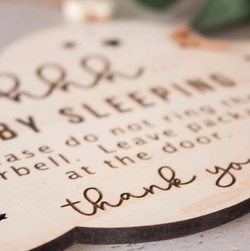 [Australia] - 2pcs Wooden Baby Sleeping Hanging Sign Plaque, Do Not Knock Or Ring The Bell, Round Wooden Door Hanger for Baby Room, Nursery, Front Door, Door Knob Decor (Cloud) Cloud 