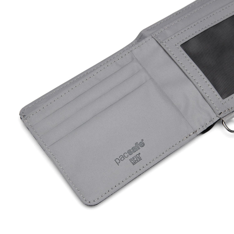 Pacsafe RFIDsafe RFID Blocking Bifold One Size Jet Black