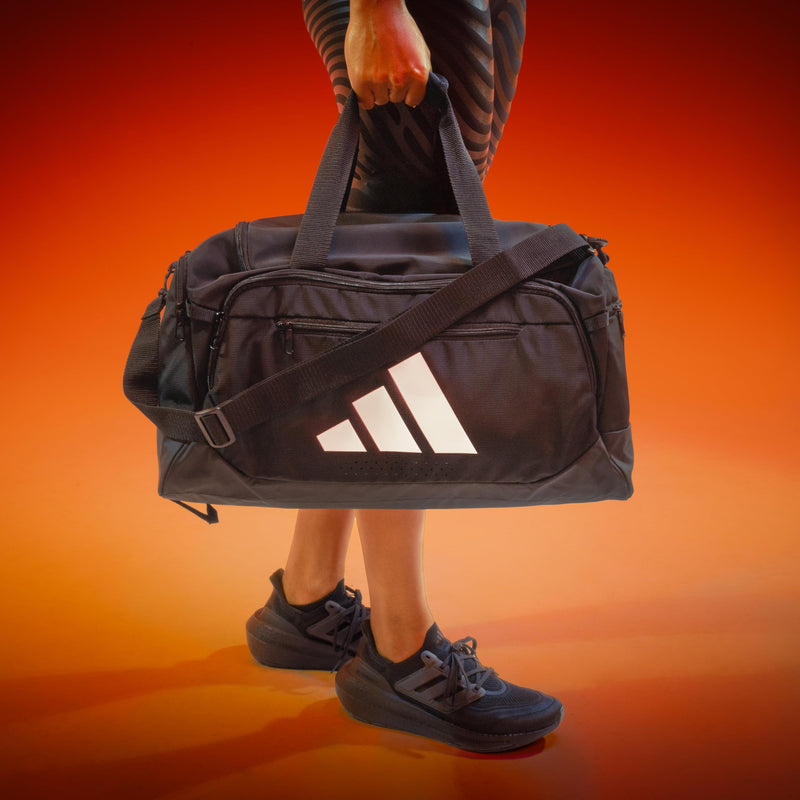 adidas Defender 5 Duffel Bag for Sports, Gym and Travel, Crystal Linen Beige/Trace Khaki, OSFA Crystal Linen Beige/Trace Khaki/Small 42L Small 42l