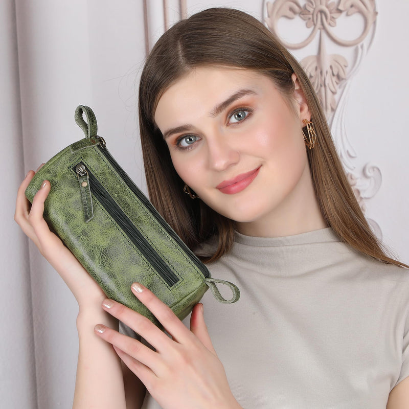 Gift for him and her, Gift for men and women, Christmas and New Year Gift, Leather Cosmetic Cases and Leather Toiletry Bag