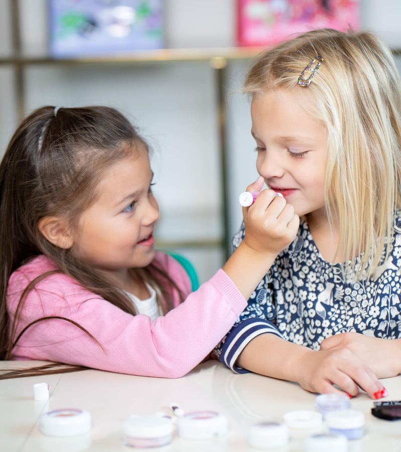 [Australia] - Klee Naturals Makeup Kit with Eye Shadow, Blush, Glitter Gel and Lip Shimmer. Kid-Friendly and Non-Toxic. Made in USA. (Whirl With It) Whirl With It 