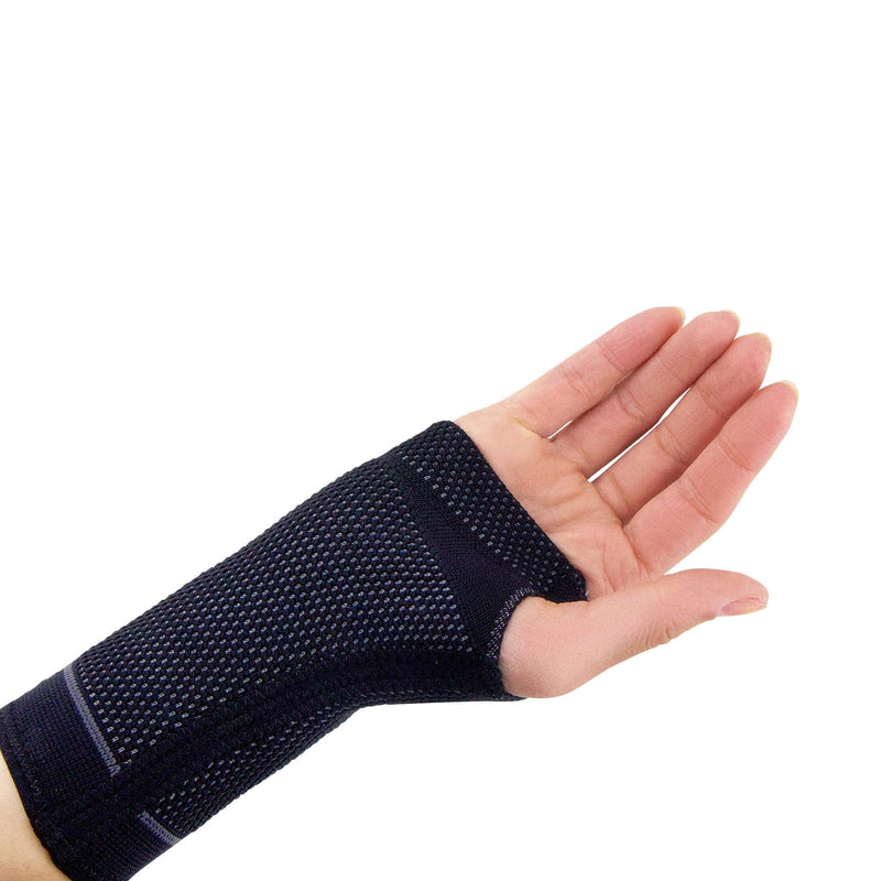 [Australia] - Zensah Compression Wrist Support - Wrist Sleeve for Wrist Pain, Carpal Tunnel - Wrist Support - Wrist Brace (Medium, Black/Grey) Medium 