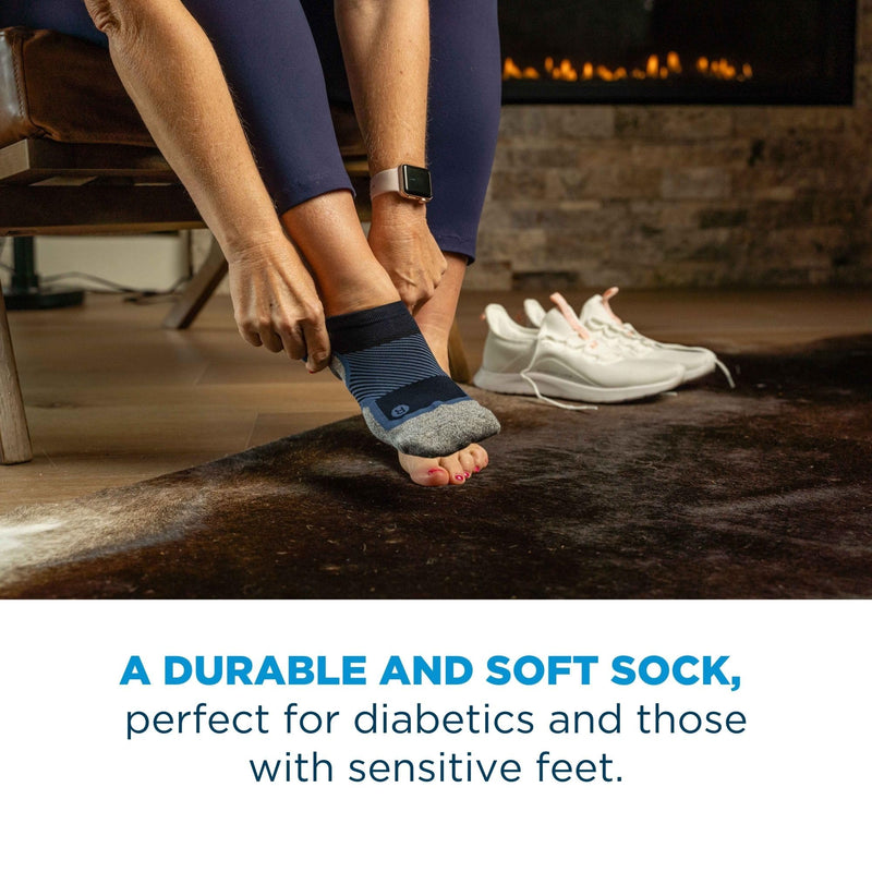 [Australia] - OrthoSleeve Diabetic & Neuropathy Socks (3 Pack) Large Black No Show 
