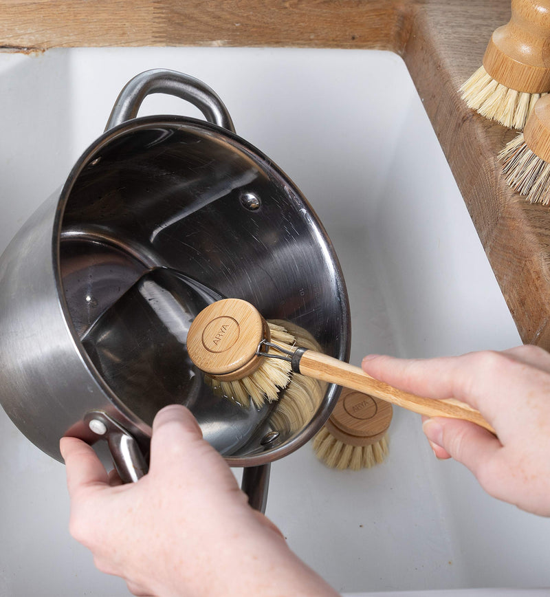 [Australia] - ARYA. Wooden Dish Brush Set | 4 Kitchen Washing Up Brushes & One Replacement Head | Bamboo & Natural Fibers | Eco Friendly Wooden Pot Brush Scourer Scrubber Sponge Alternative 