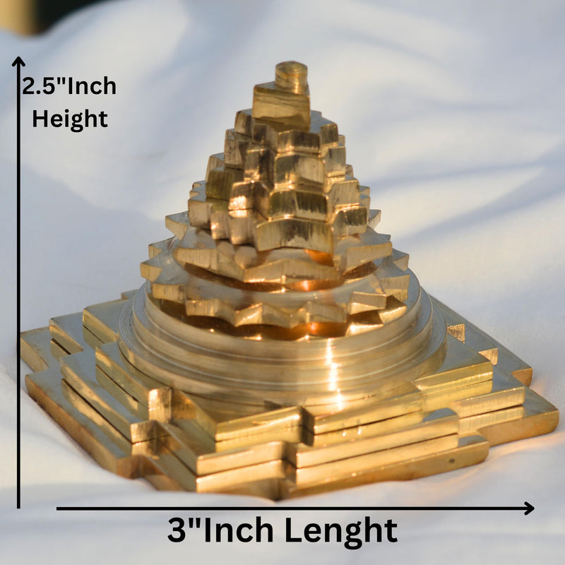 Brass Sri Yantra 3 Inch, Shree Chakra Yantra for Vastu Dosh, Prosperity, Positive Energy, Spiritual Puja, Home Mandir Decor, Sacred Geometry Brass Yantr, Meditation & Energy Tool