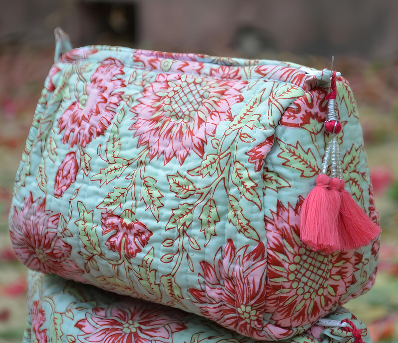 INDACORIFY Indian Cotton Floral Block Print Toiletry Travel & Make up Pouch Set of 3 Pieces Quilted Bags Shaving Kit
