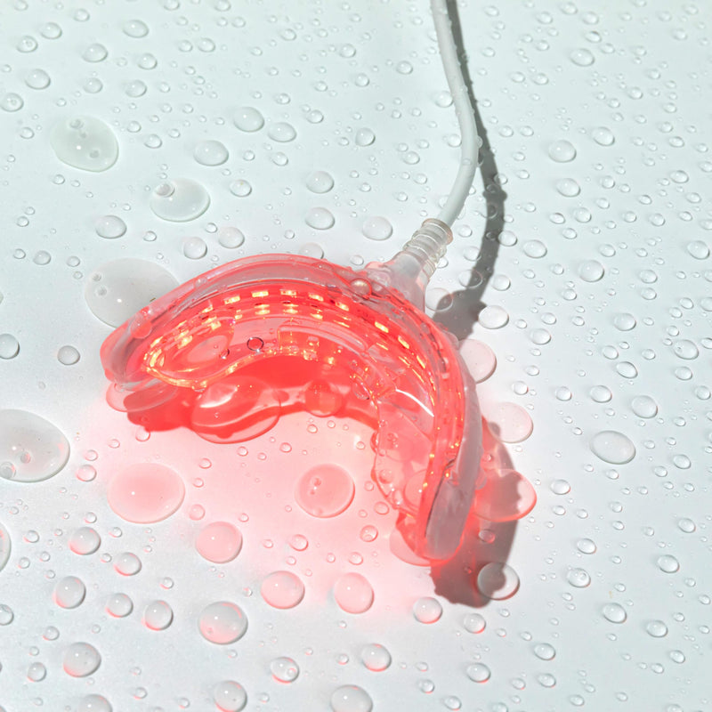 [Australia] - Red Light Therapy for Gums, Toothache Relief, 32 LED Periodontal Light, Bleeding Gums, Gum Health Red Light, with adapters for USB/C, iPhone, and Android 
