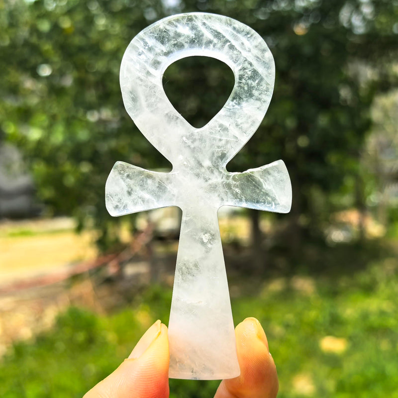 4" Cross Crystal Worry Stones Natural Clear Crystal Ankh Cross Carved Rose Quartz ，Aventurine Crystal Skull Reiki Healing 1pc (Clear Crystal)