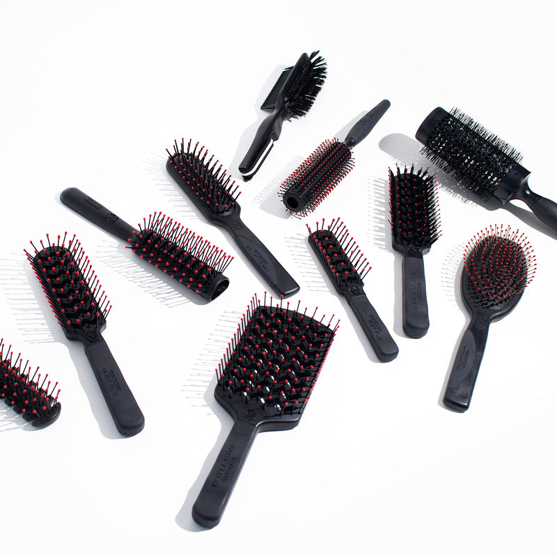 Cricket Static Free Fast Flo Flex Vent Hair Brush - Quick Drying, Detangling, and Styling - Anti-Static Bristles for Frizz-Free Blowouts, Ideal for All Hair Types