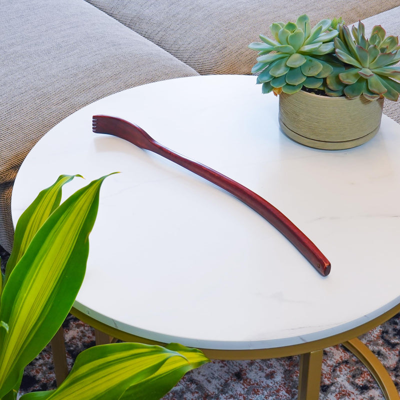 [Australia] - Oversized Wooden Back Scratcher: 18'' Extended Curved Handle for Better Reach, Handcrafted to Perfection, Instant Itch Relief, Gentle on Skin Leave No Scratch Marks (Brown) Brown 