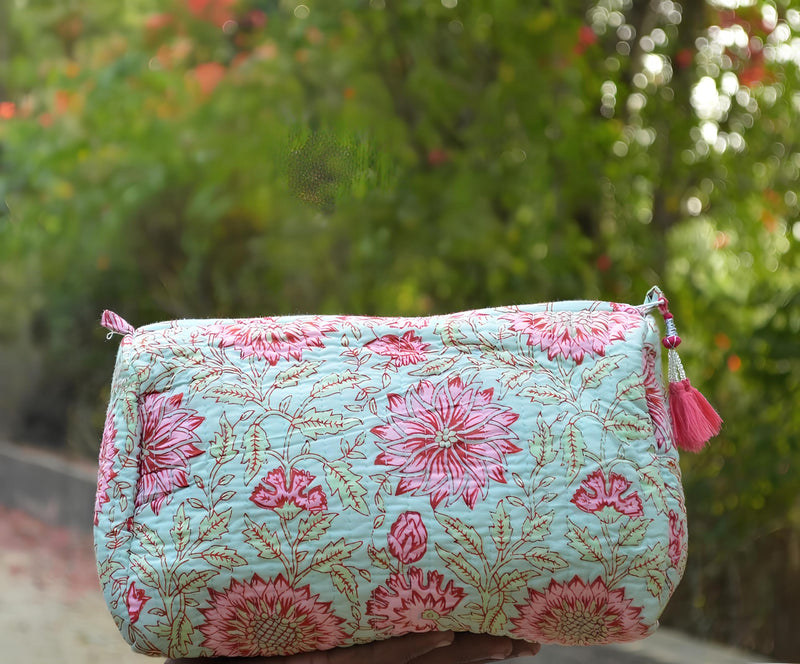 INDACORIFY Indian Cotton Floral Block Print Toiletry Travel & Make up Pouch Set of 3 Pieces Quilted Bags Shaving Kit