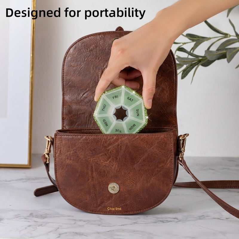 Round Pill Organizer Small Weekly Pill Case for Purse Bling Cute Medicine Pill Box Compact Vitamin Container 7 Day Daily Pill Holder Planner(Green) Z-【limited Edition】green