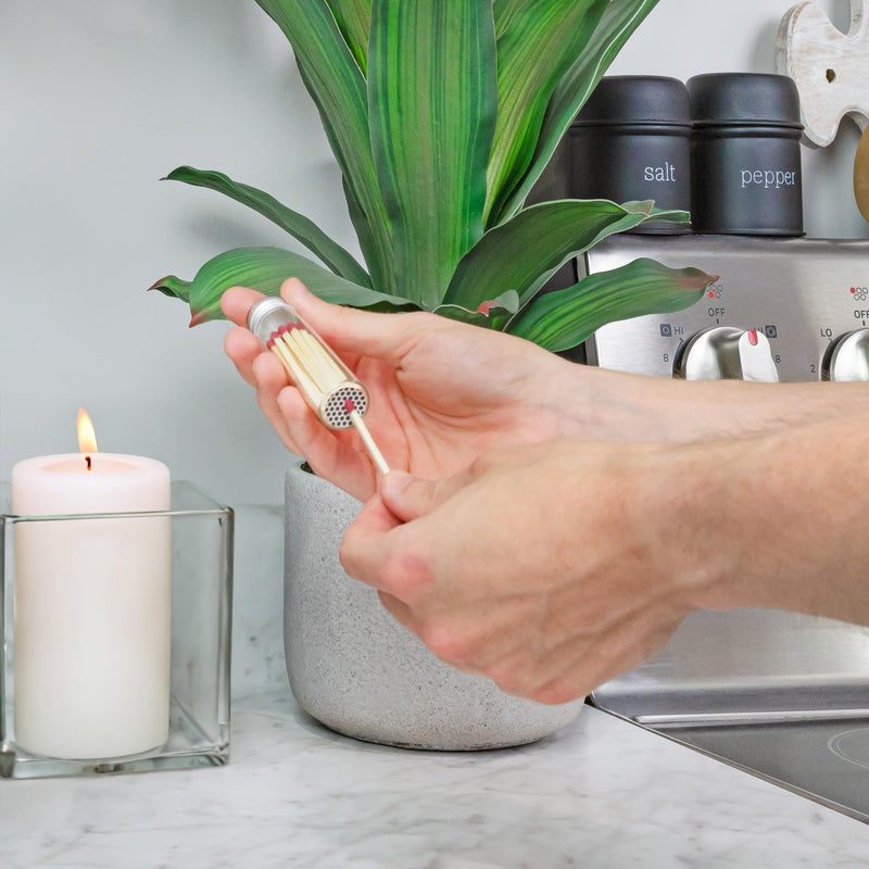 [Australia] - Darware Party Favor Matches Jars (24-Pack): Empty Glass Vials with Strike Stickers for Wedding Favors and DIY Gifts 