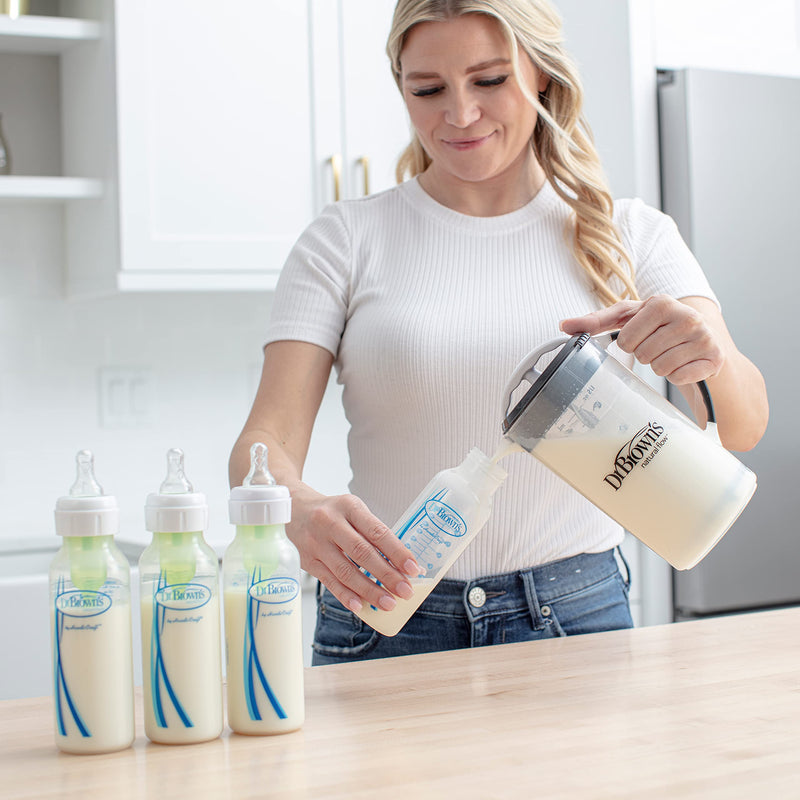 [Australia] - Dr. Brown's Baby Formula Mixing Pitcher with Adjustable Stopper, Locking Lid, & No Drip Spout, 32oz, BPA Free, Black 