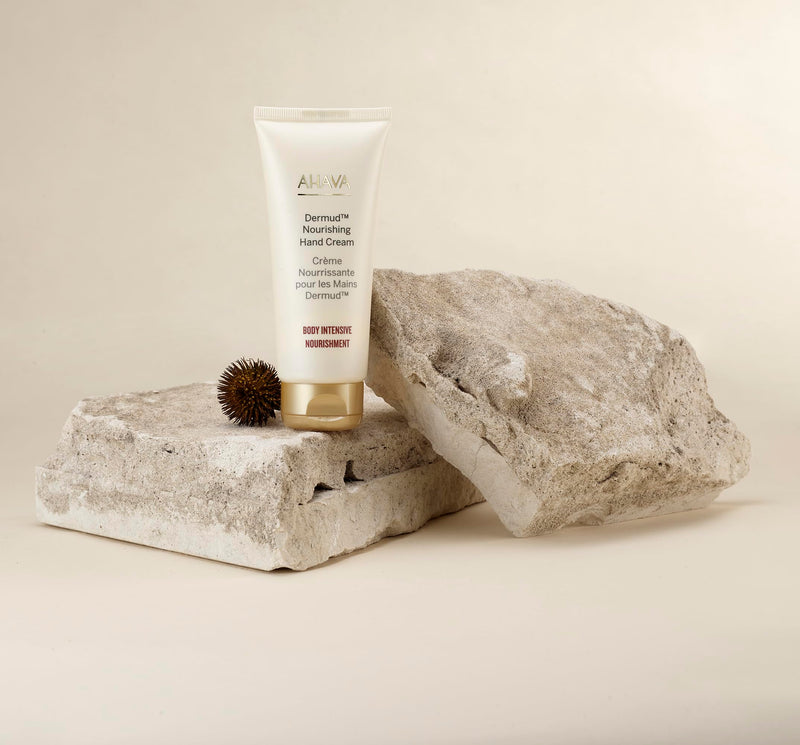 [Australia] - AHAVA Dermud Nourishing Hand Cream - Intensely Hydrates, Soothes, Relieves Dry & Sensitive Hands, Enriched by Dermud Mud Complex, Osmoter, Aloe Vera Leaf, Jojoba Seed Oil, Zinc & Allantoin, 3.4 Fl.Oz 