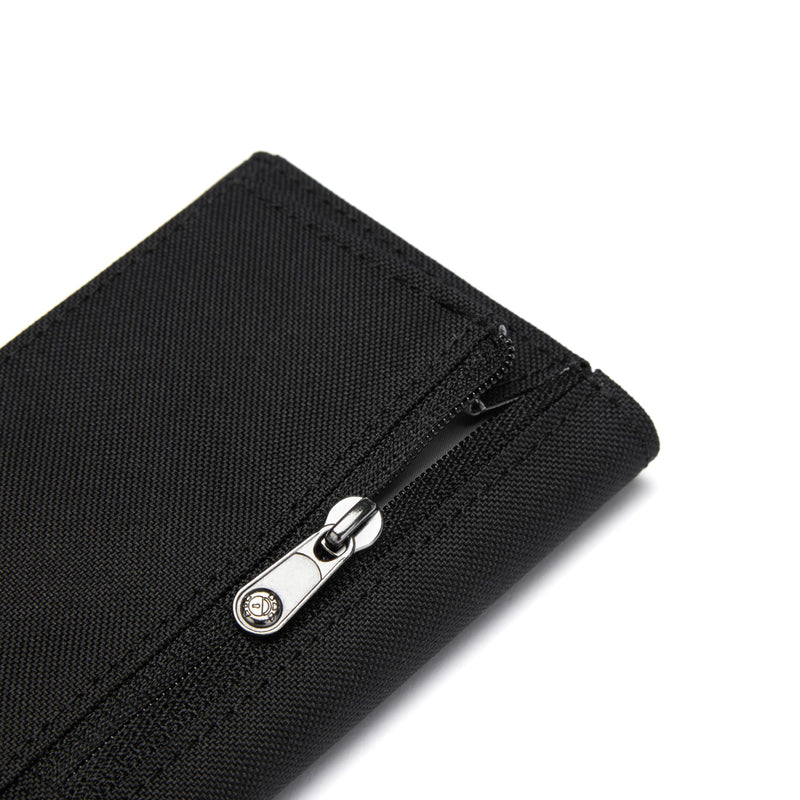 Pacsafe RFIDsafe RFID Blocking Trifold One Size Jet Black