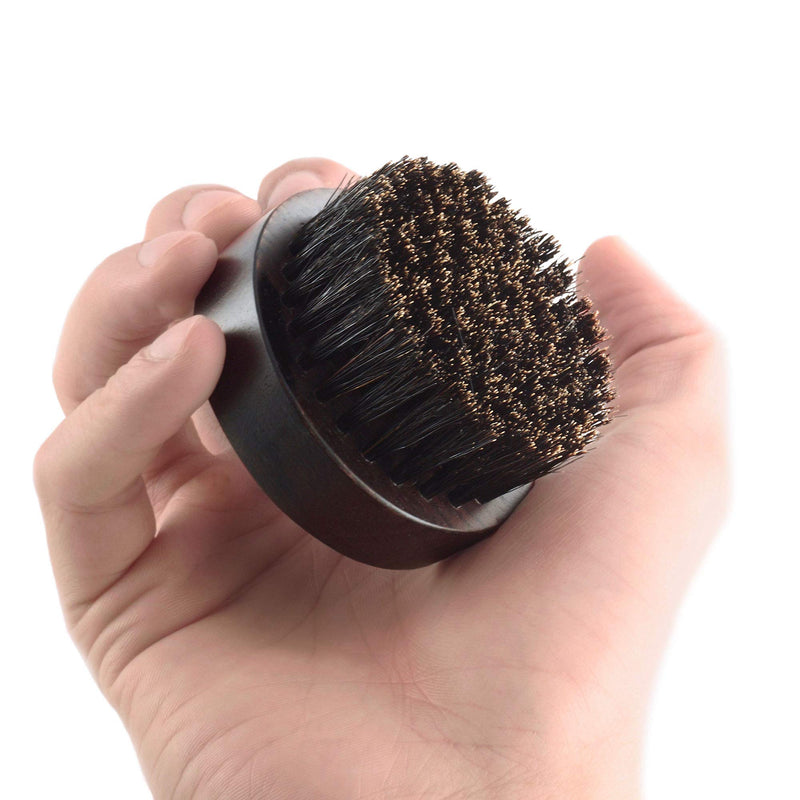 [Australia] - Beard brush from Camden Barbershop Company ● incl. case ● made of walnut wood ● For daily beard care & applying beard oil 