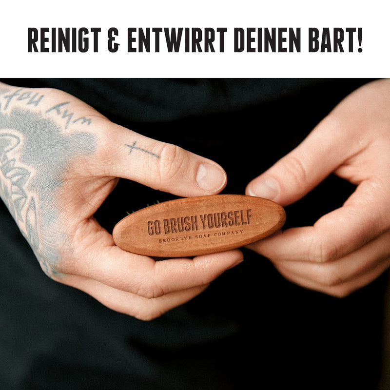 [Australia] - Beard brush · BROOKLYN SOAP COMPANY · Brush with vegan bristles - for daily beard care for a 3-day beard or full beard · Beard brush as a gift for men and for travel ✓ 