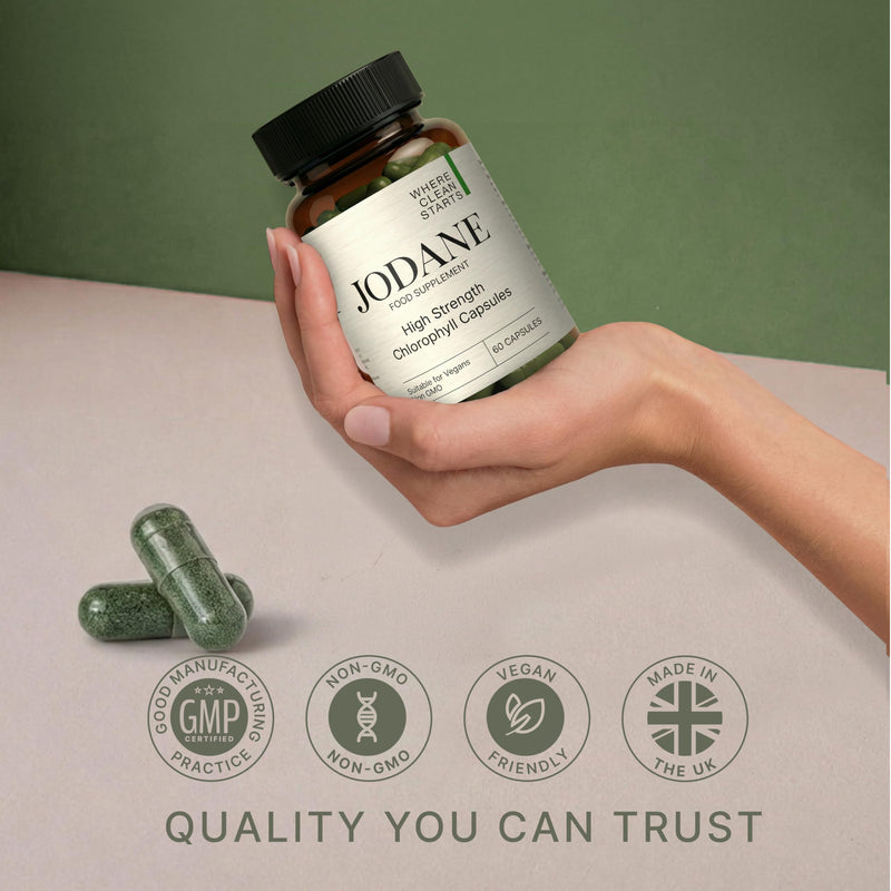 High Strength Chlorophyll Capsules with Parsley Leaf and Peppermint Leaf - Internal Deodorant Support for Fresh Breath, Underarms and Intimate Area - 60 Vegan Capsules