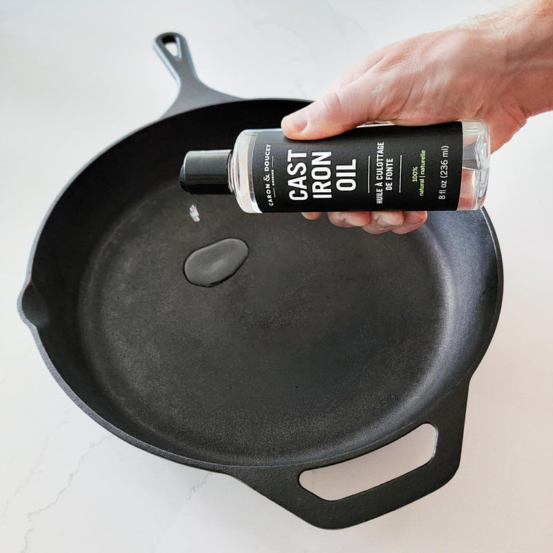 [Australia] - CARON & DOUCET - 100% Plant-Based Cast Iron Cleaning Set: Seasoning Oil & Soap for Washing, Restoring & Seasoning Skillets, Pans & Grills! 8 Fl Oz (Pack of 2) 