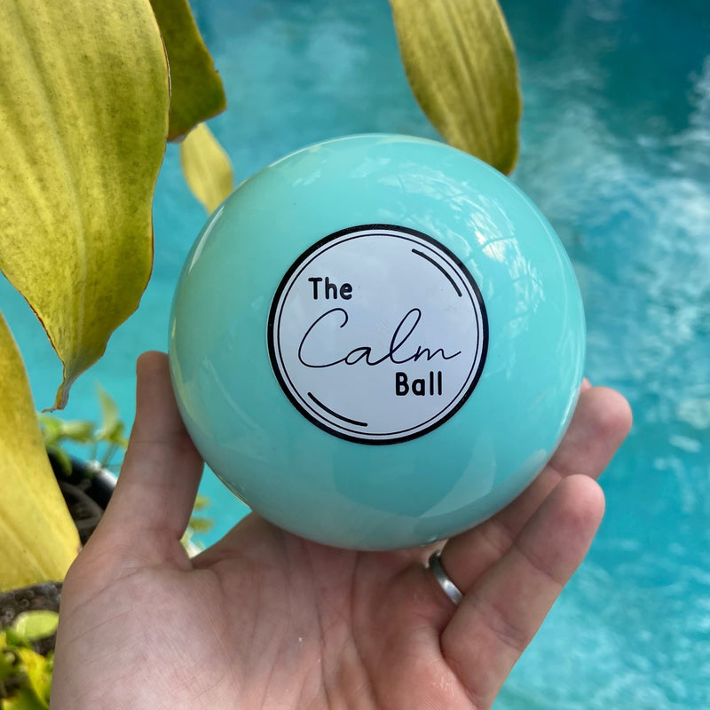 [Australia] - The Calm Ball ‚Äì Therapist-Designed Coping Skills Magic 8 Ball with 20 Calming Strategies & Guidebook ‚Äì Emotional Regulation Tool & Mental Health Gift for Teens, Adults, Therapists & Classrooms 