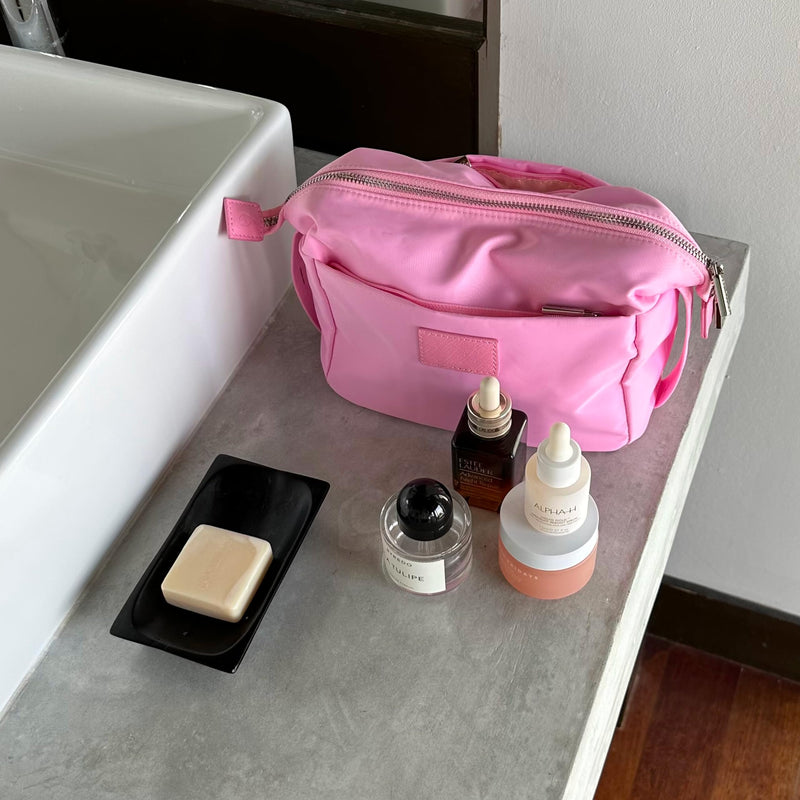 ETOILE - Jet Setter Travel Case Lavender Pink Soft Flexible and Foldable Makeup Cosmetic Travel Bag