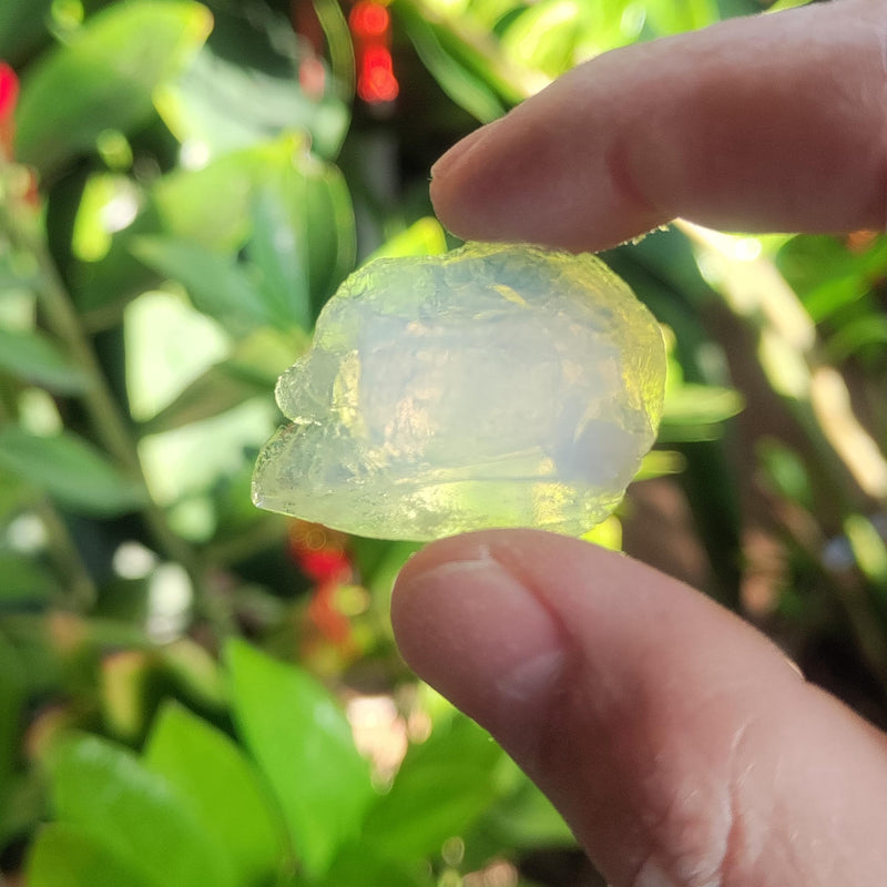[Australia] - 80ML Aerogel Blocks Nanogel Granules (Frozen Smoke Blue Smoke) The lightest Solid in The World NASA Insulation Material 85 