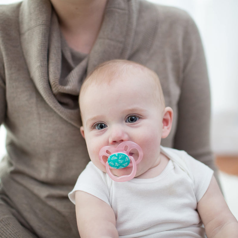 [Australia] - Dr. Brown's Advantage Pacifiers, Stage 2, Pink, 6 -18 Month Old, 4 Count 4 Pack, Purple Nature, Glow-in-the-Dark + Scooter Squirrel 