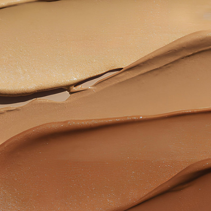 [Australia] - Vita Liberata Body Blur, Leg and Body Makeup. Skin Perfecting Body Foundation for Flawless Bronze, Easy Application, Radiant Glow, Evens Skin Tone, New Packaging Light 