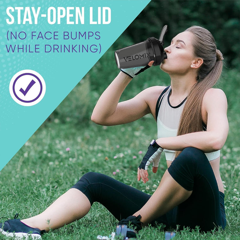 [Australia] - -2 Pack- 20 oz Protein Shaker Bottles for Protein Mixes - 2x Wire Whisk | Leak Proof Shaker Cups for Protein Shakes and Pre Workout | Protein Shaker Bottle Pack A) Black / Transparent 