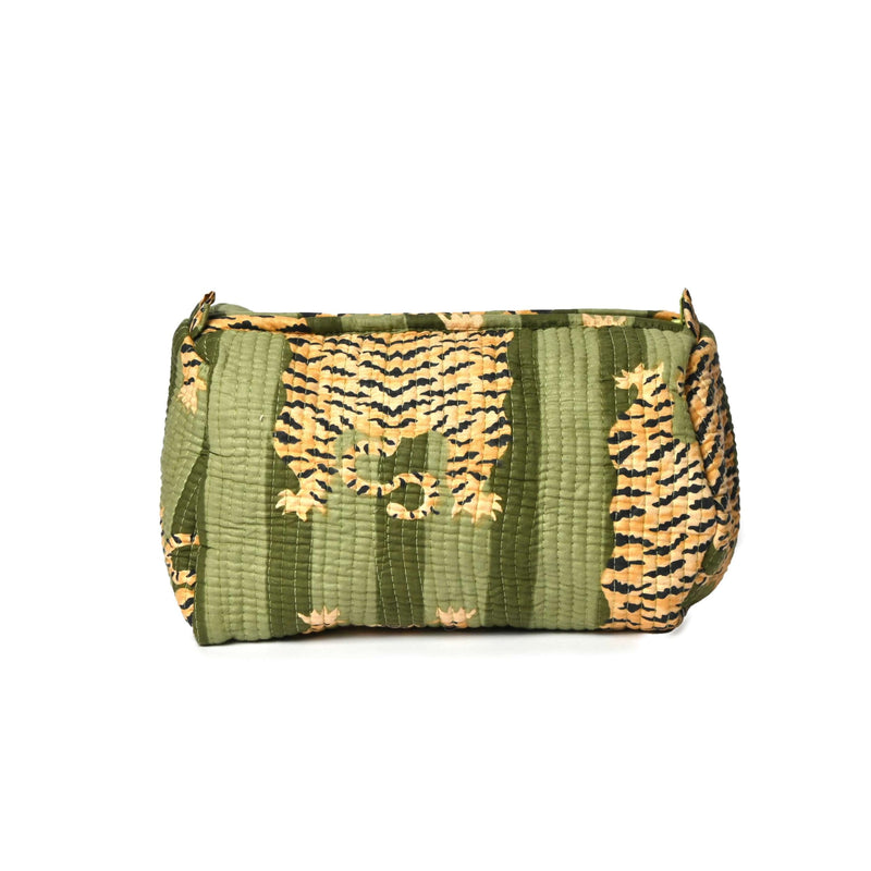 Quilted Cotton Travel Pouch – Handcrafted Cosmetic Bag with Jungle Print Green&beige 9X5X5
