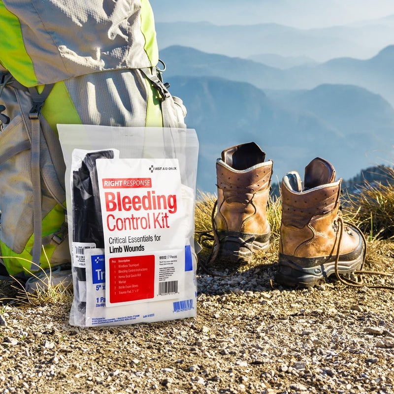 [Australia] - First Aid Only 91512 Critical Essentials Bleeding Control Kit for Limb Wounds, 7 Pieces 