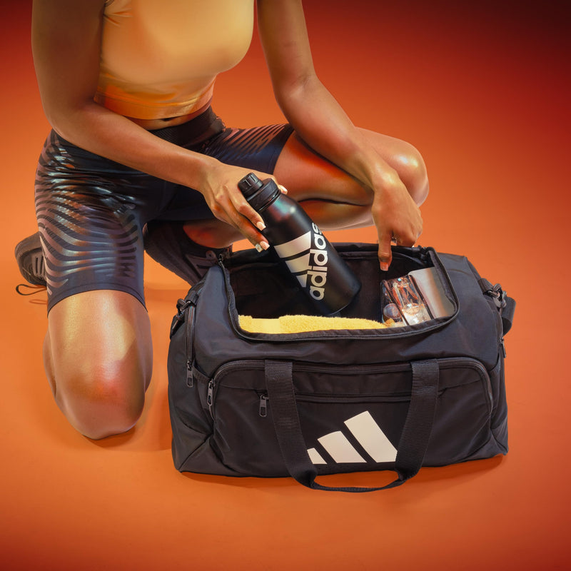 adidas Defender 5 Duffel Bag for Sports, Gym and Travel, Crystal Linen Beige/Trace Khaki, OSFA Crystal Linen Beige/Trace Khaki/Small 42L Small 42l