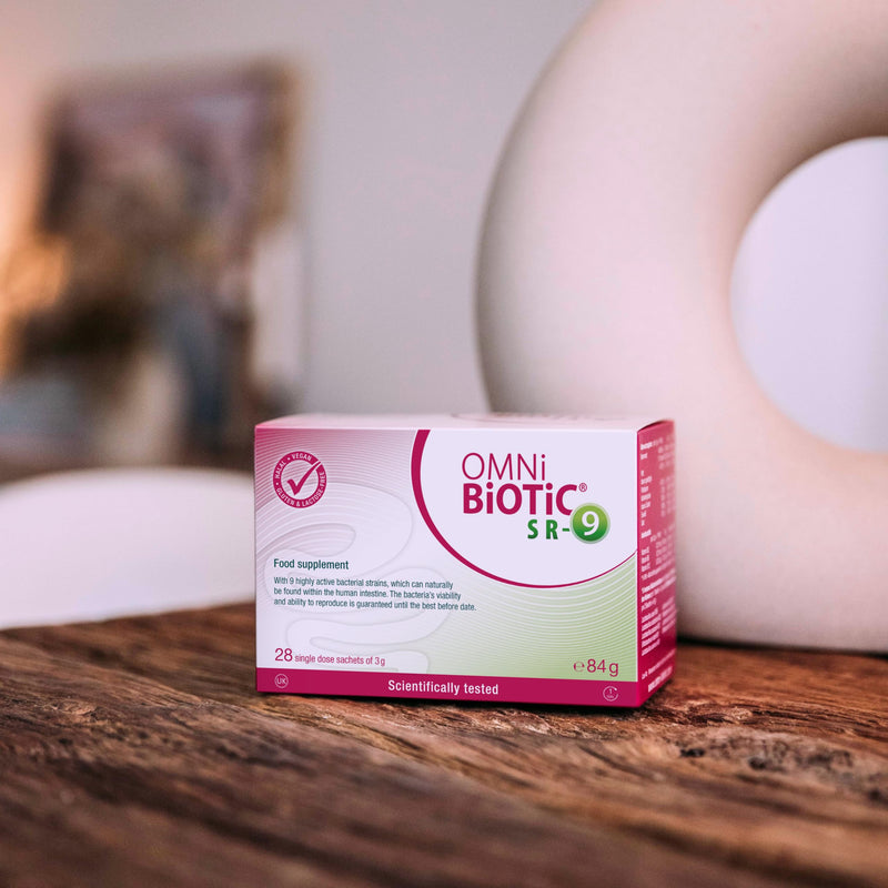 OMNi BiOTiC SR-9 | Stressed? Relax Your Gut Flora | 28 Sachets | Probiotics for Stress Resilience | 9 Bacterial Strains | 15 Billion Bacteria per Daily Dose | Powder | Vegan | Gluten-Free | Halal |