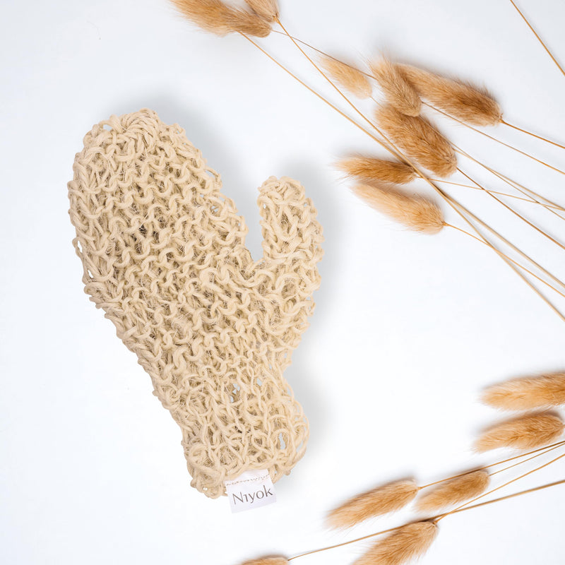 [Australia] - Niyok® massage glove made of sisal • Gentle cleansing & massage for body & face • Natural peeling glove • Body scrub glove • Shower glove for body peeling • Vegan knitted massage glove 