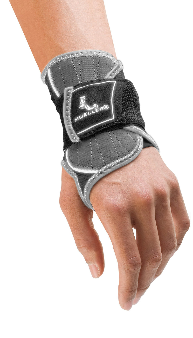 MUELLER Sports Medicine Hg80 Premium Wrist Brace, Wrist Pain Relief Support for Men and Women, Ideal for Carpal Tunnel, Tendinitis, Arthritis, Black/Gray Small/Medium (Pack of 1)