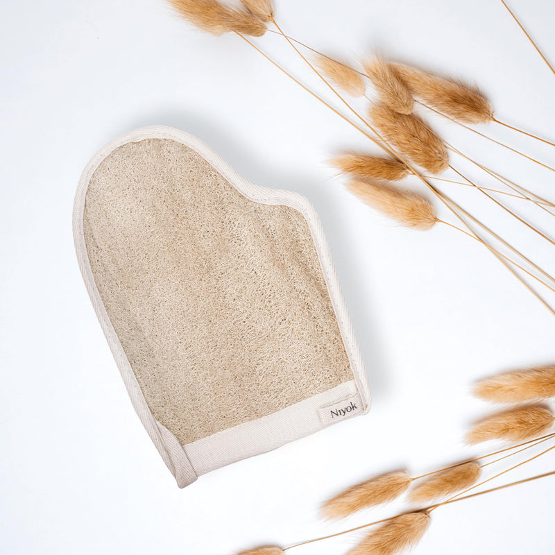 [Australia] - Niyok® massage glove made of loofah & cotton • Gentle cleansing & massage for body & face • Natural peeling glove • Body scrub glove • Shower glove for body peeling 
