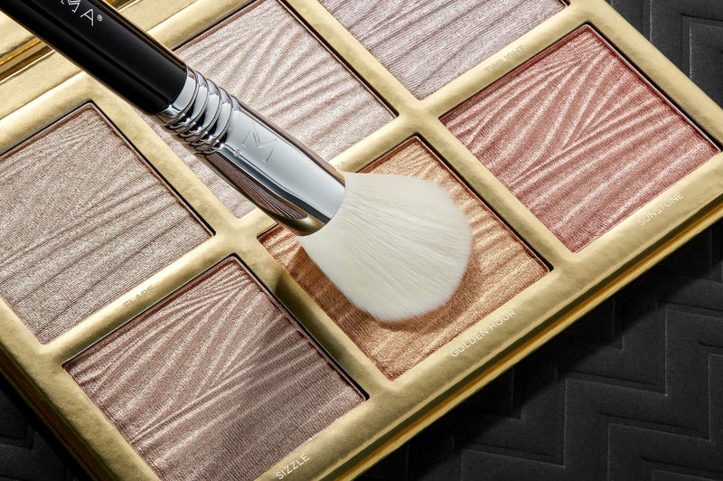 [Australia] - Sigma Beauty GlowKissed Highlight Palette | Highlighted Warm Tones | Glow Vibes, Mirror Included GlowKissed Palette 2.18 Ounce (Pack of 1) 