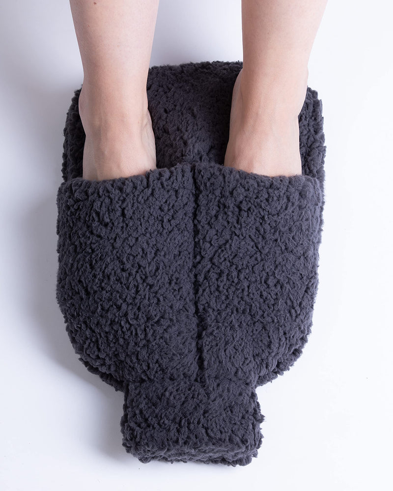 [Australia] - SLOUCHER foot warmer hot water bottle for the feet - 2 in 1 - super soft and warming, color: anthracite, size: 29 x 38 x 8 cm 29 x 38 x 8 cm anthracite 